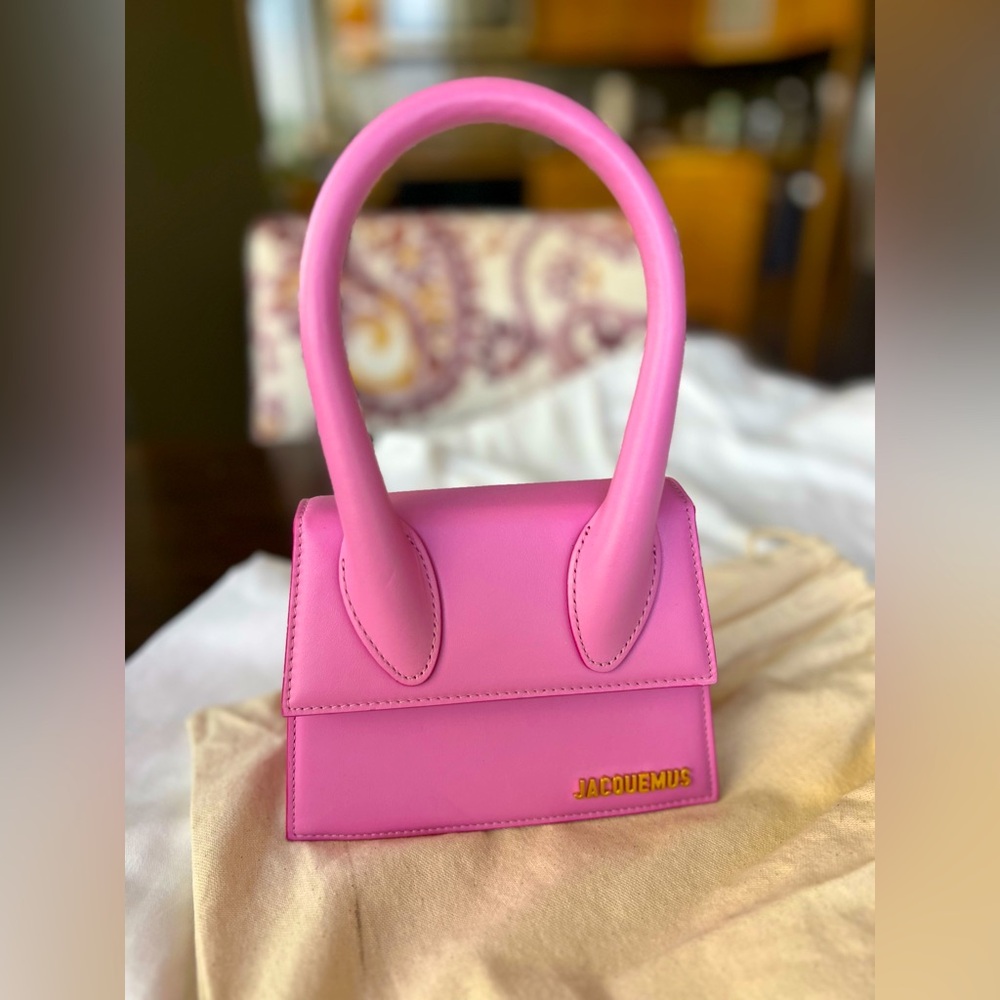 JACQUEMUS LE CHIQUITO MOYEN PINK USED PRISTINE CONDITION